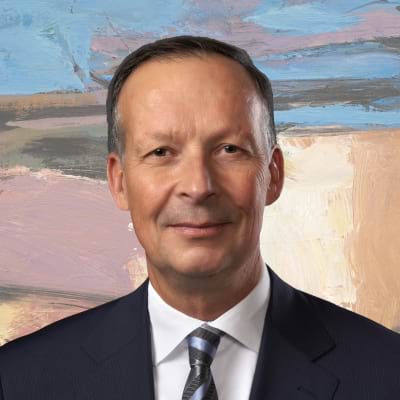 Portrait of Rob Deutschmann, lawyer at Deutschmann de Koning Law
